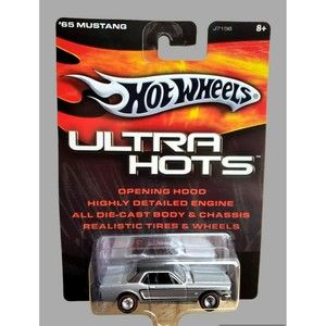 2006 Hot Wheels Ultra Hots '65 FORD MUSTANG Silver W/ Black Roof CDD Real Riders